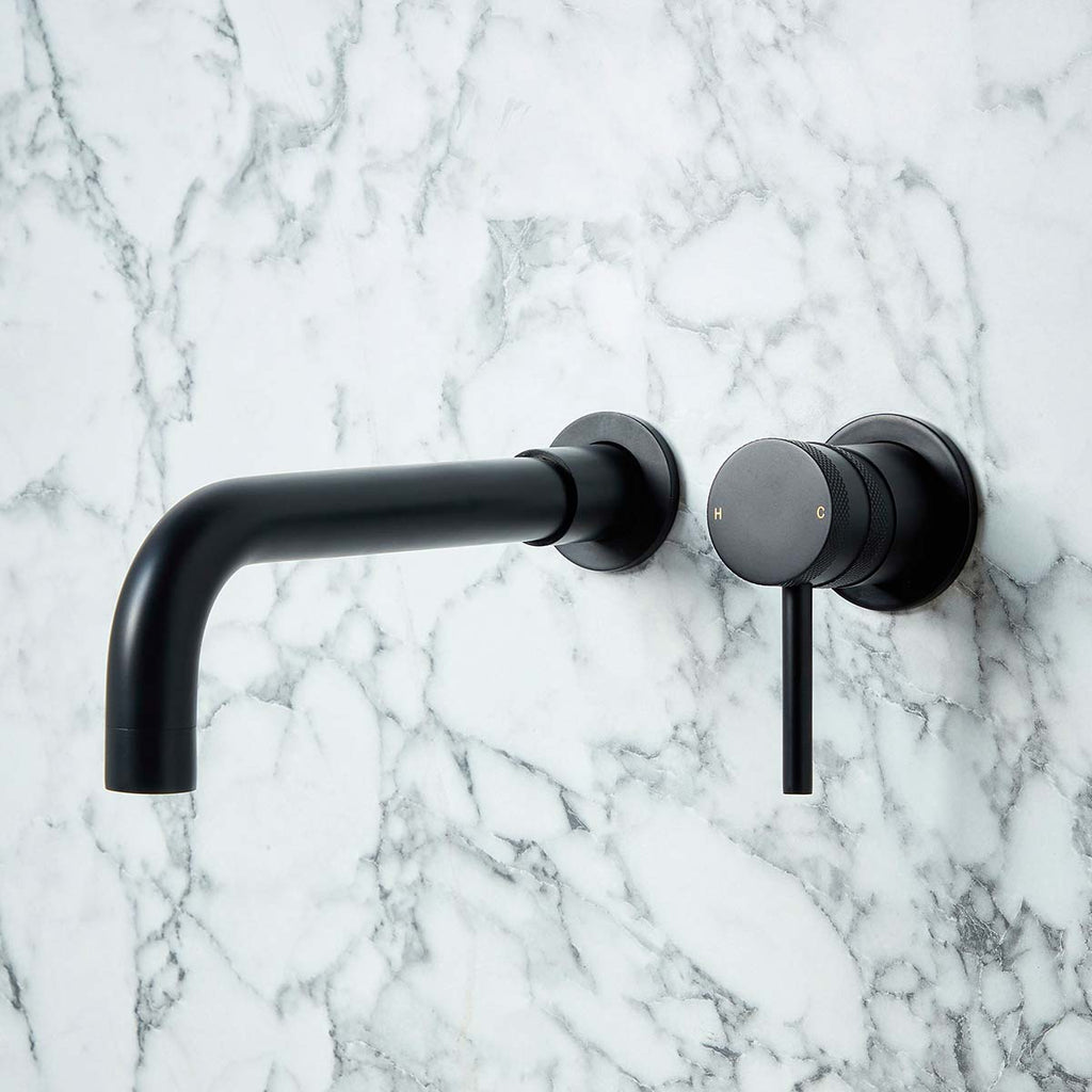 LEGACY Core Cloakroom Spout Matte Black